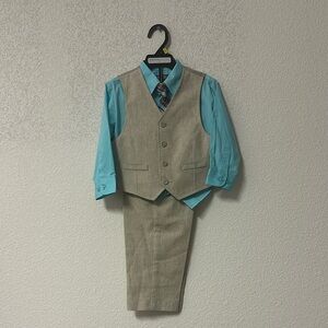 Kenneth Cole Toddlers 3T Suit Set Tan Vest & Pants Teal Shirt and Plaid Tie